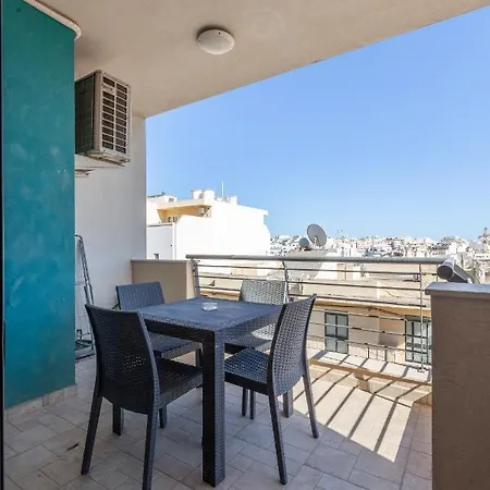 Tc3a - Charming And Homely 2 Bedroom Apartament *